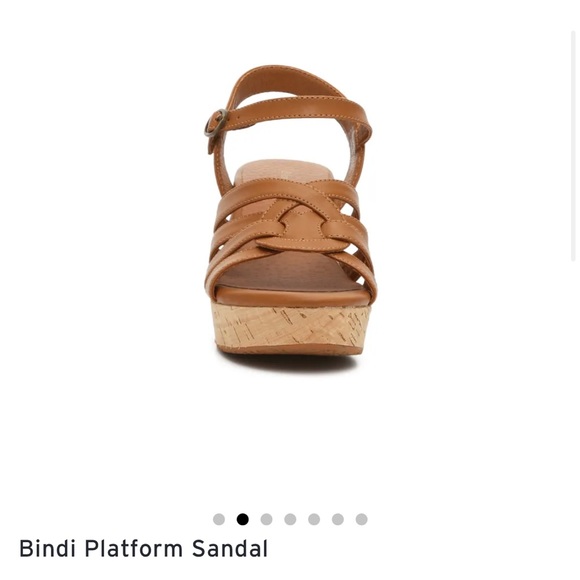 Baretraps Bindi Platform Sandals - Picture 2 of 13